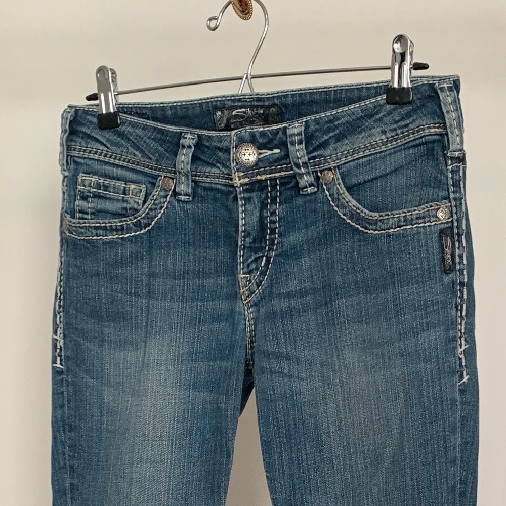 Silver Jeans Suki mid rise capri